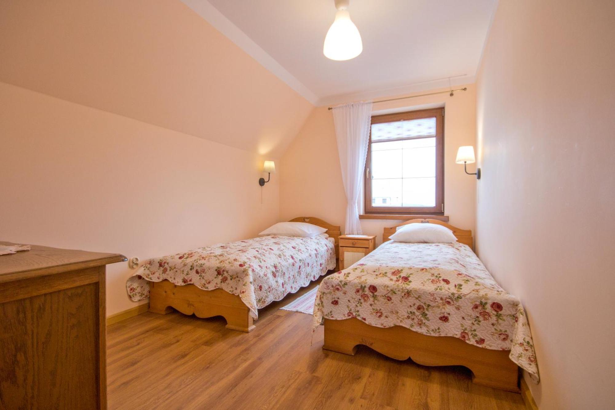 Apartamenty Trojaki Przy Termach - Banska Nizna Chambre photo
